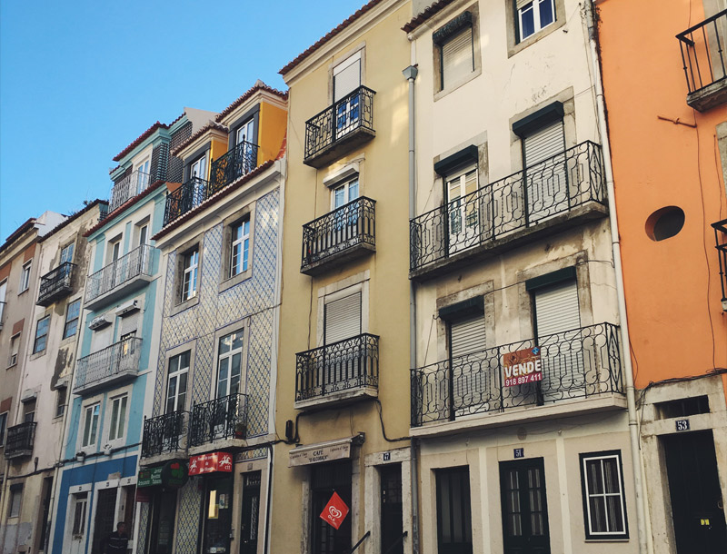 lisbonne-batiments-colores-04-2016