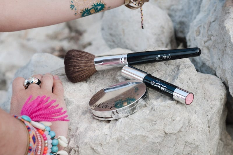 Look de plage avec Camille Albane
